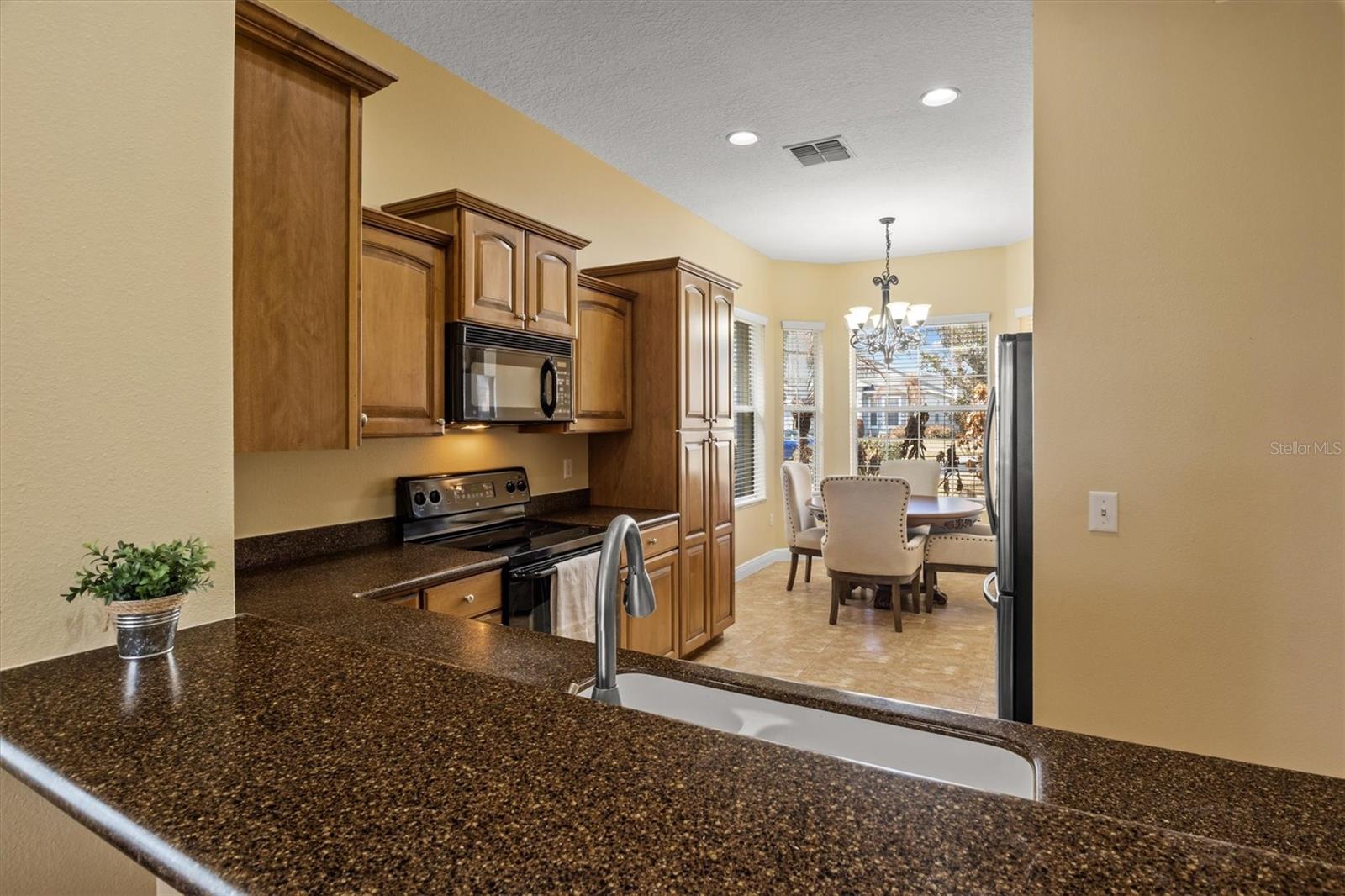 Image 15 of 38 For 1068 Stoney Creek Drive