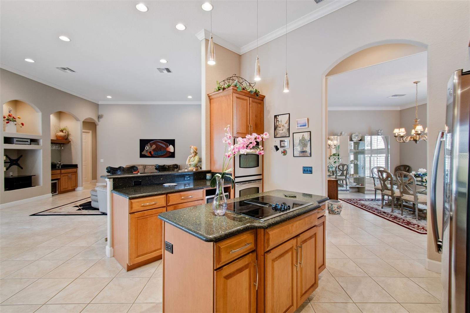 Image 20 of 61 For 4006 Palma Ceia Circle