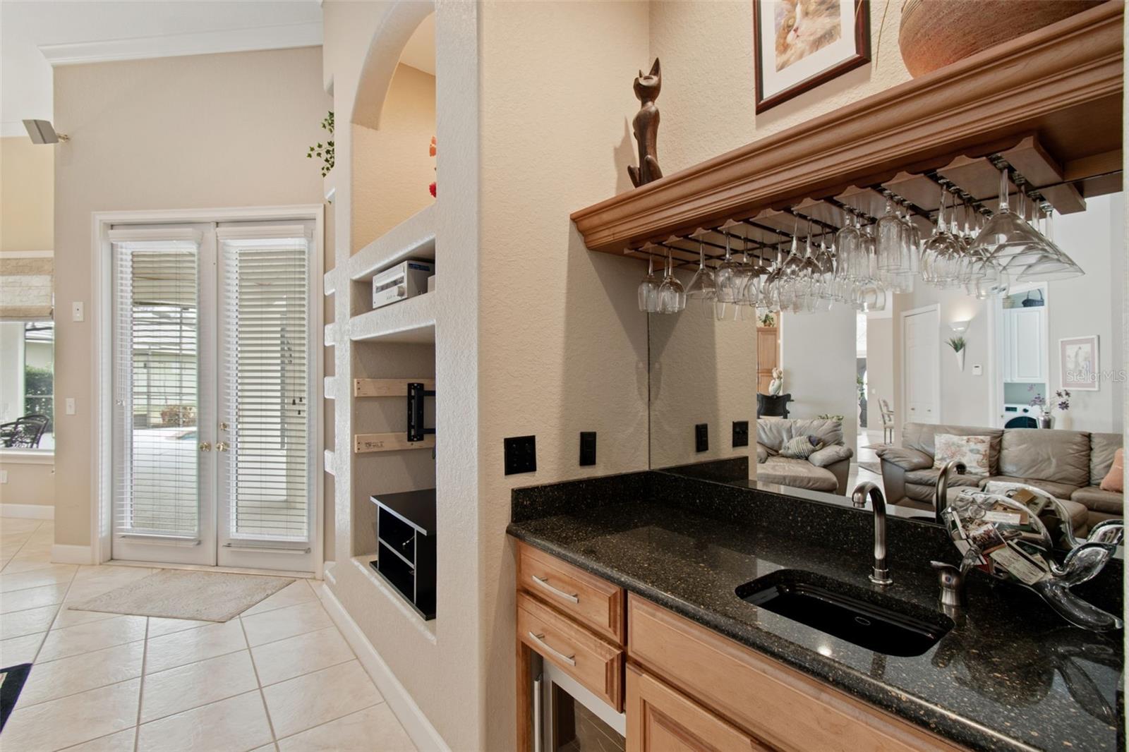 Image 26 of 61 For 4006 Palma Ceia Circle