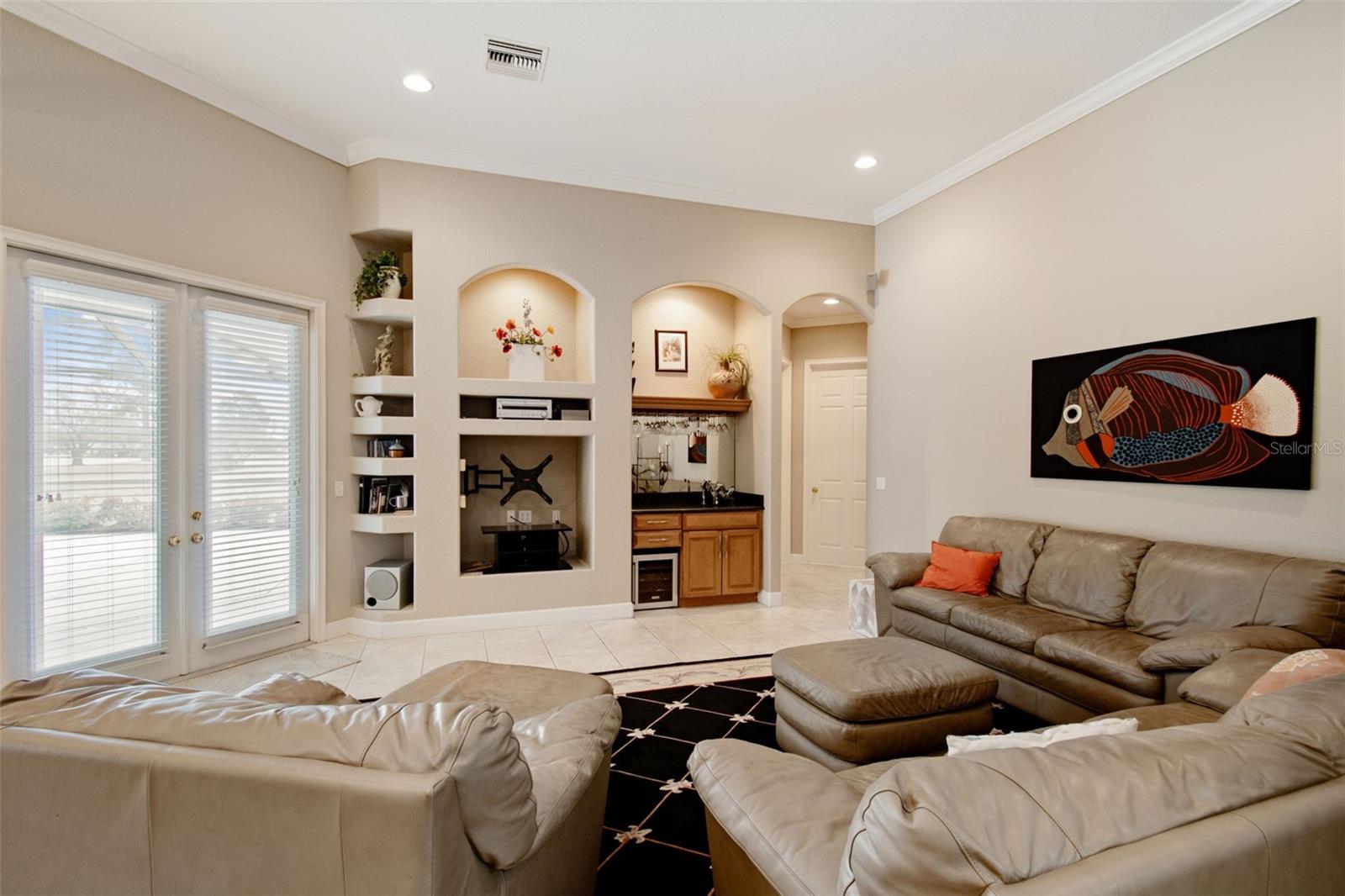 Image 7 of 61 For 4006 Palma Ceia Circle