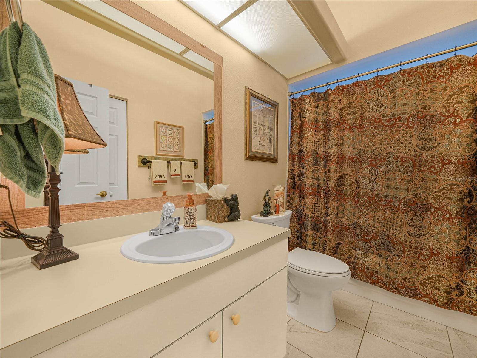 Image 20 of 25 For 5888 Sandpipers Drive