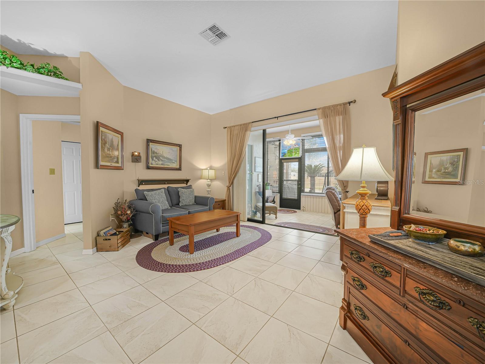 Image 4 of 25 For 5888 Sandpipers Drive