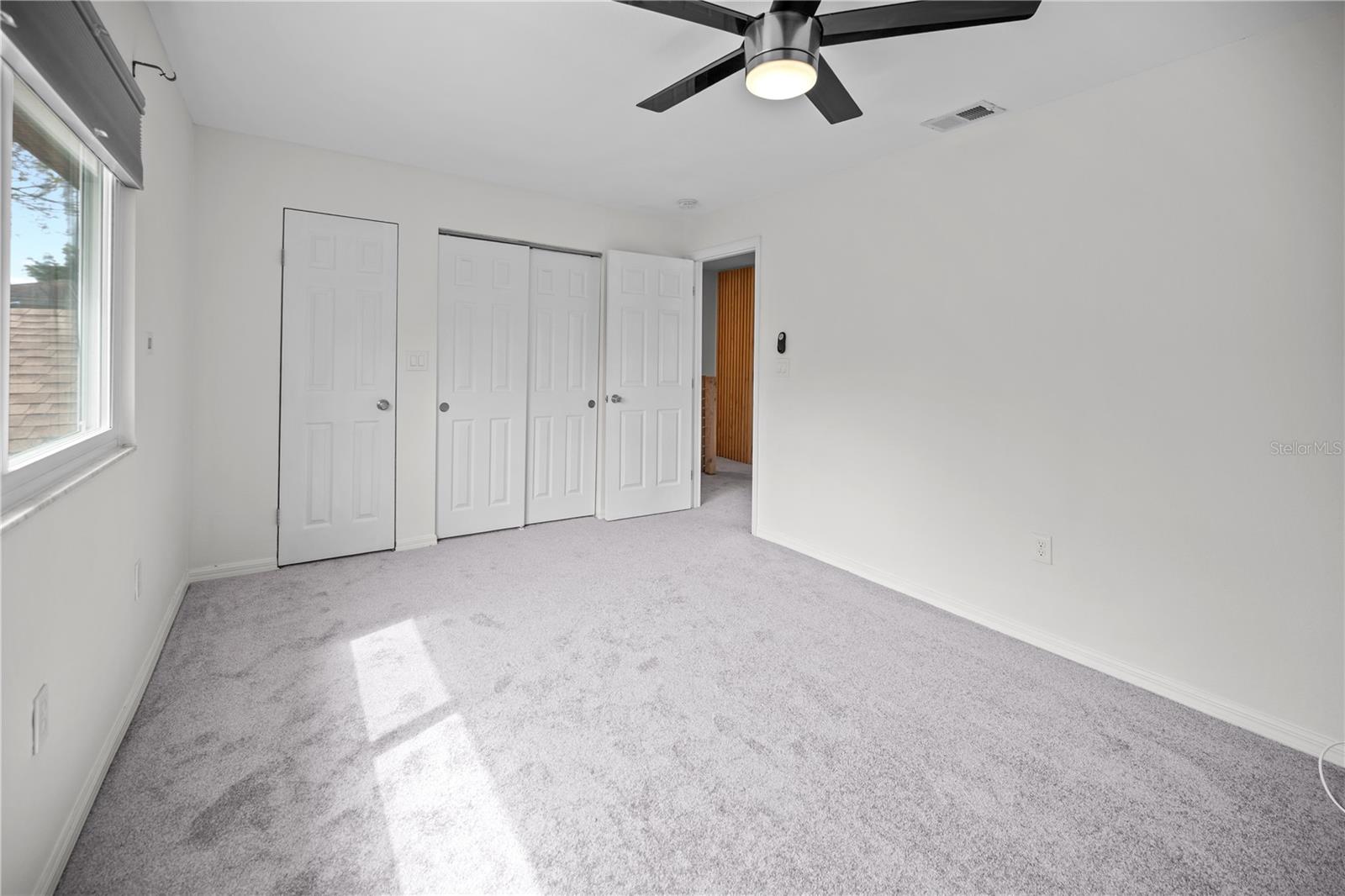 Image 31 of 40 For 1832 Bough Avenue 3