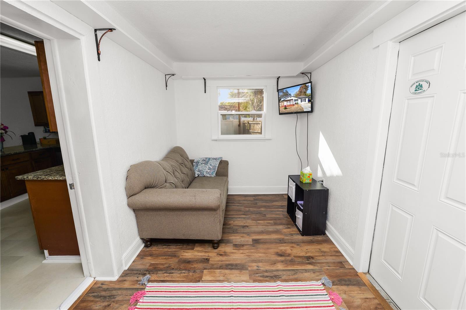 Image 32 of 49 For 1250 Mitchell Street