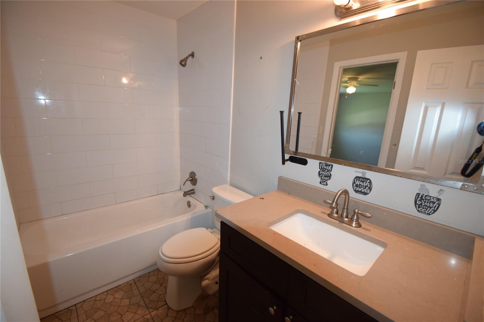 Image 16 of 22 For 2720 Castle Way 2720