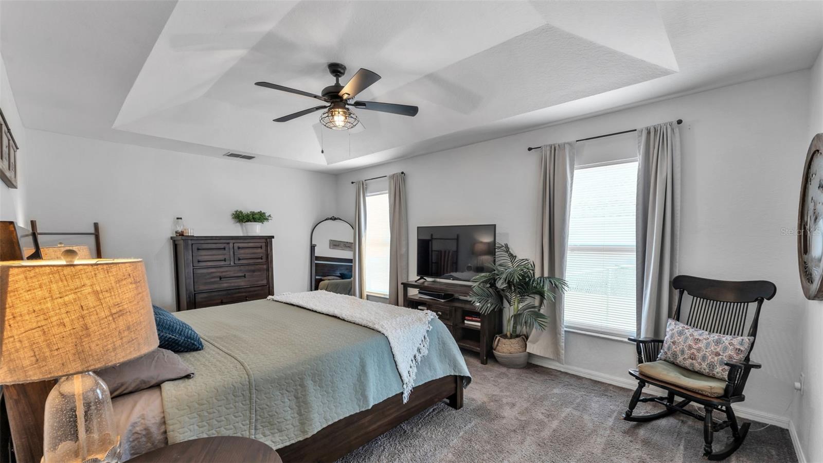 Image 19 of 47 For 6146 Mission Drive