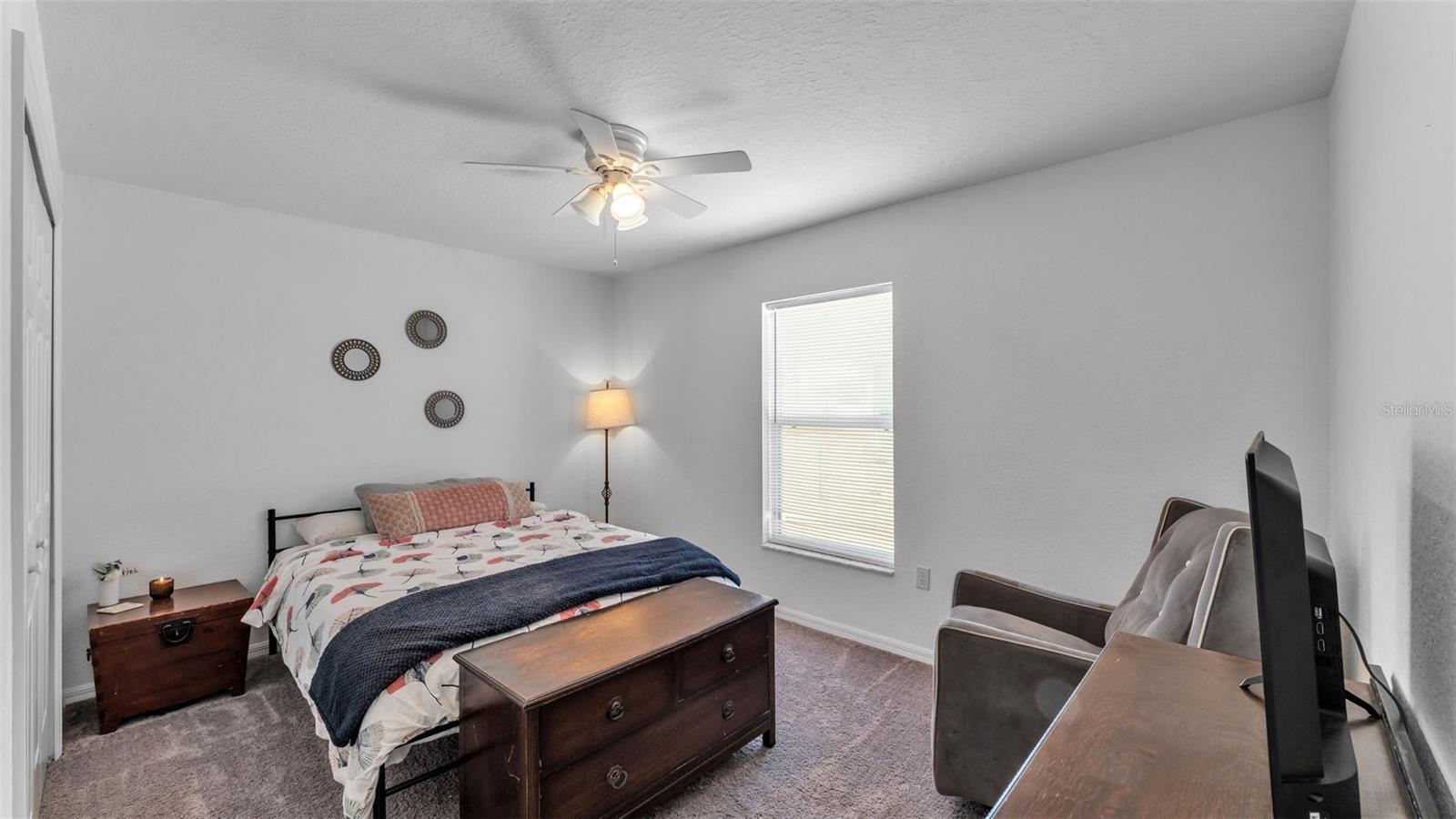 Image 33 of 47 For 6146 Mission Drive