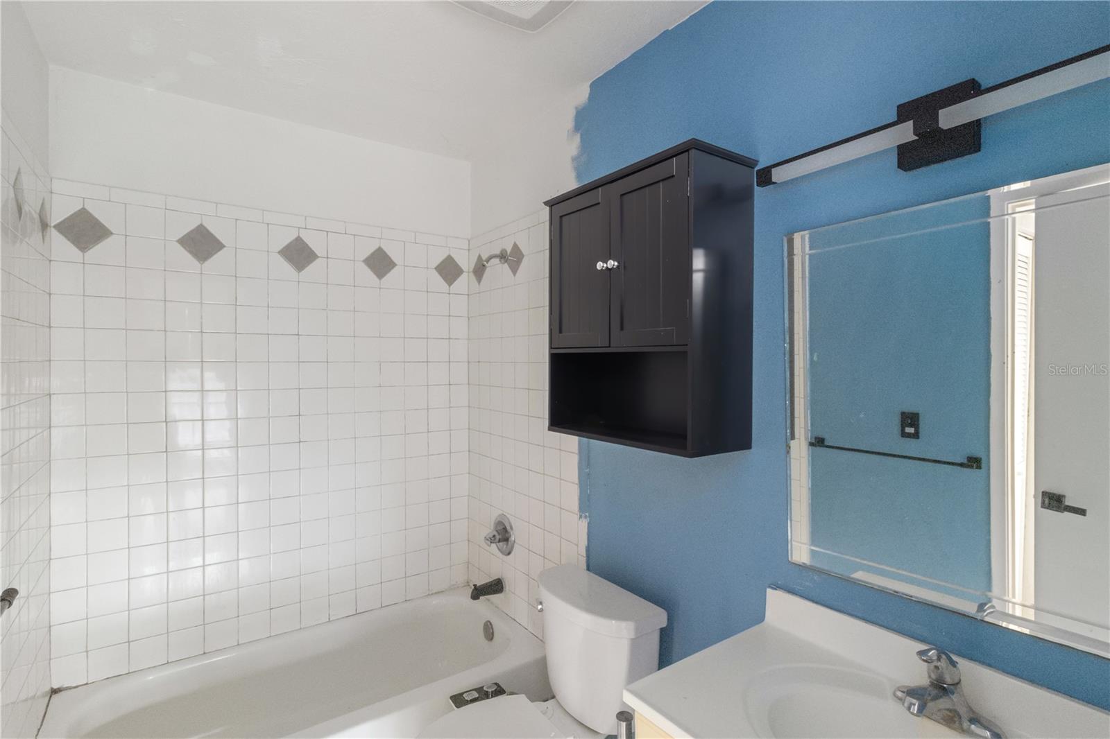 Image 13 of 25 For 1836 Crystal Lake Drive