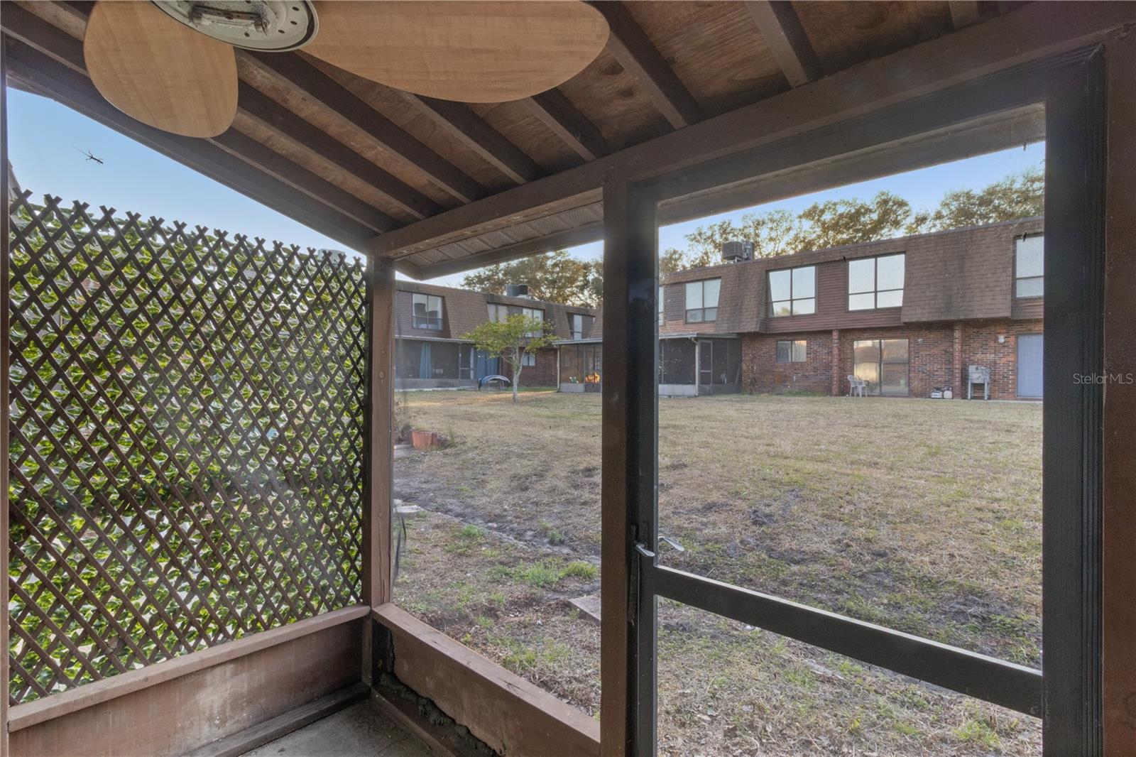 Image 16 of 25 For 1836 Crystal Lake Drive