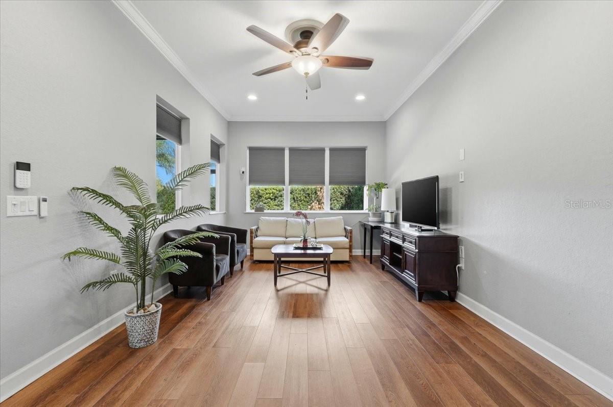 Image 6 of 33 For 335 Travelers Drive