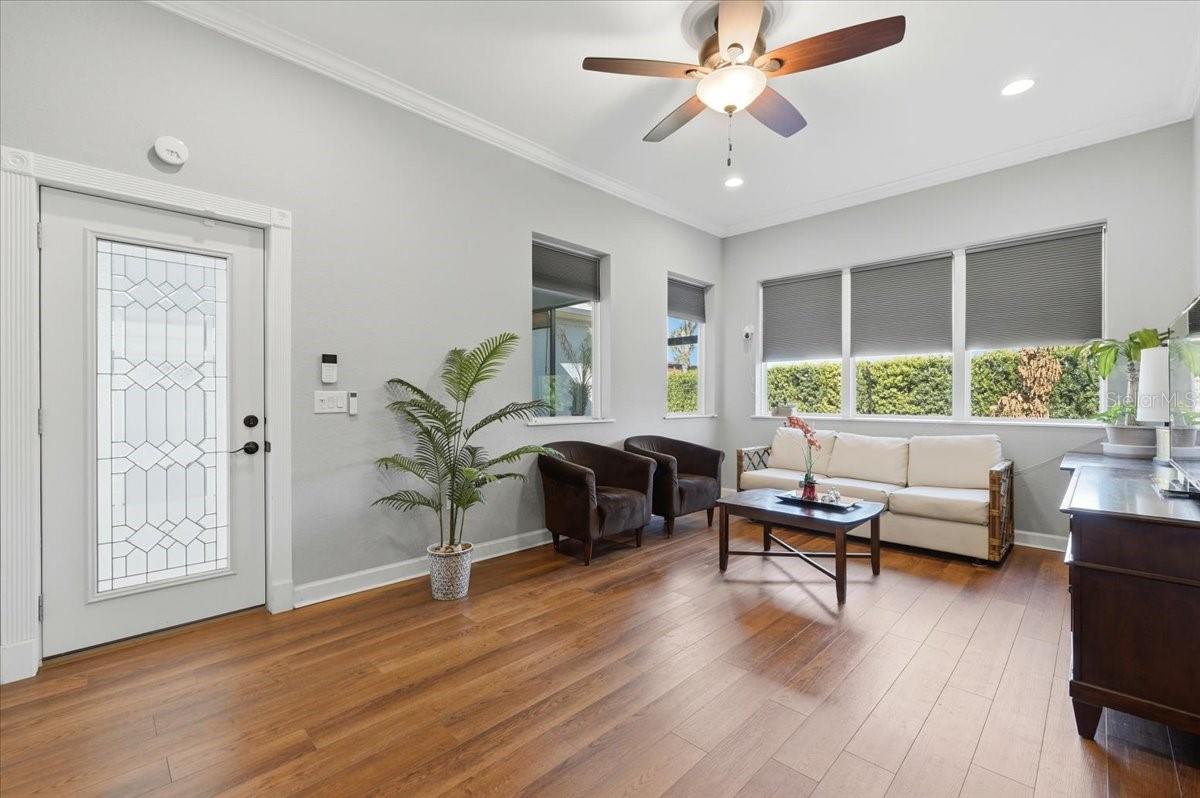 Image 7 of 33 For 335 Travelers Drive