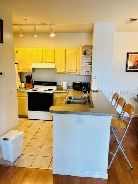 Image 16 of 67 For 8801 Dunes Court 204