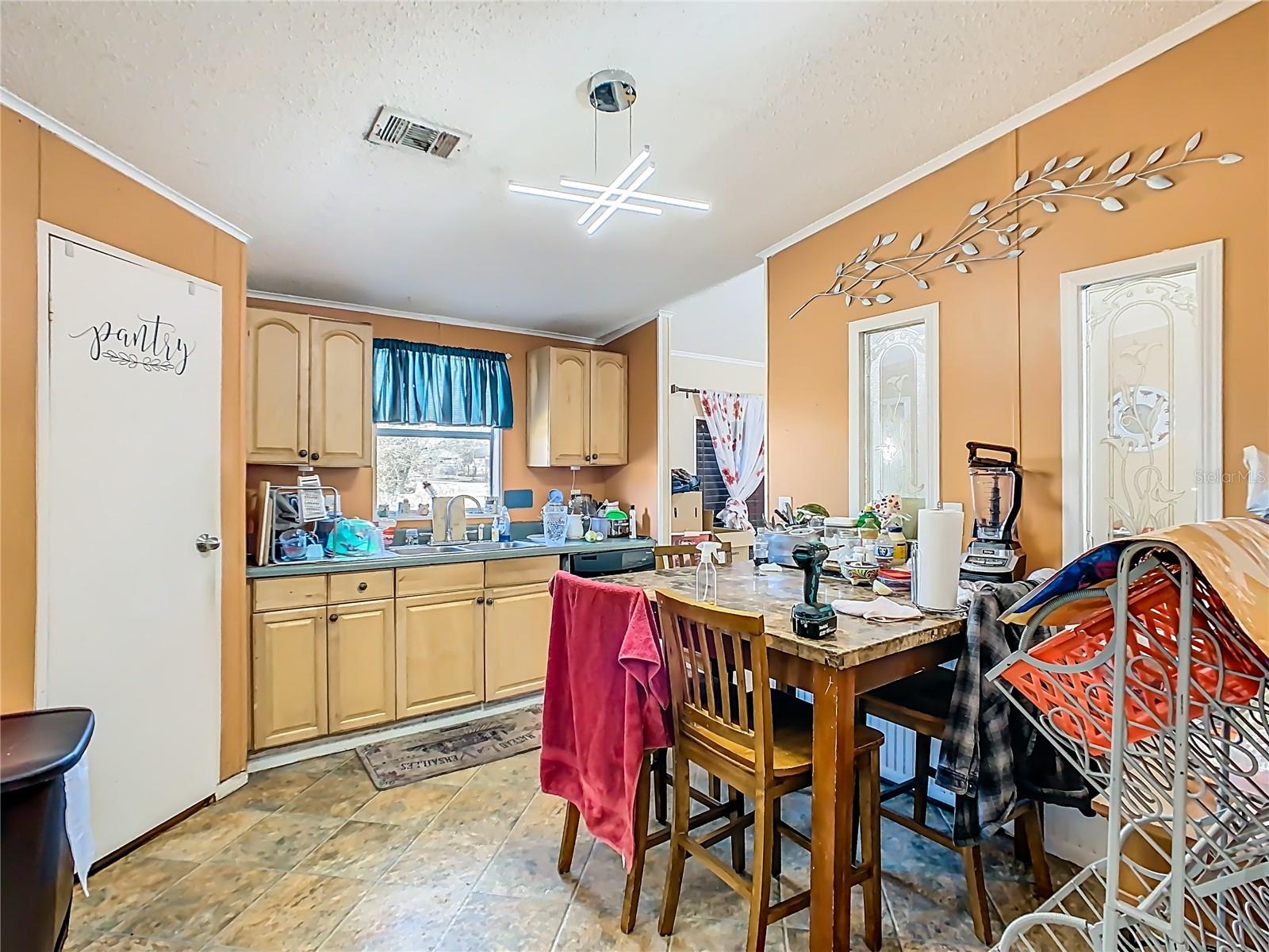 Image 15 of 50 For 4012 Shady Hammock Drive