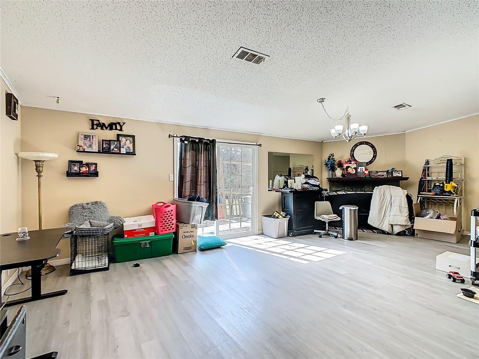 Image 17 of 50 For 4012 Shady Hammock Drive