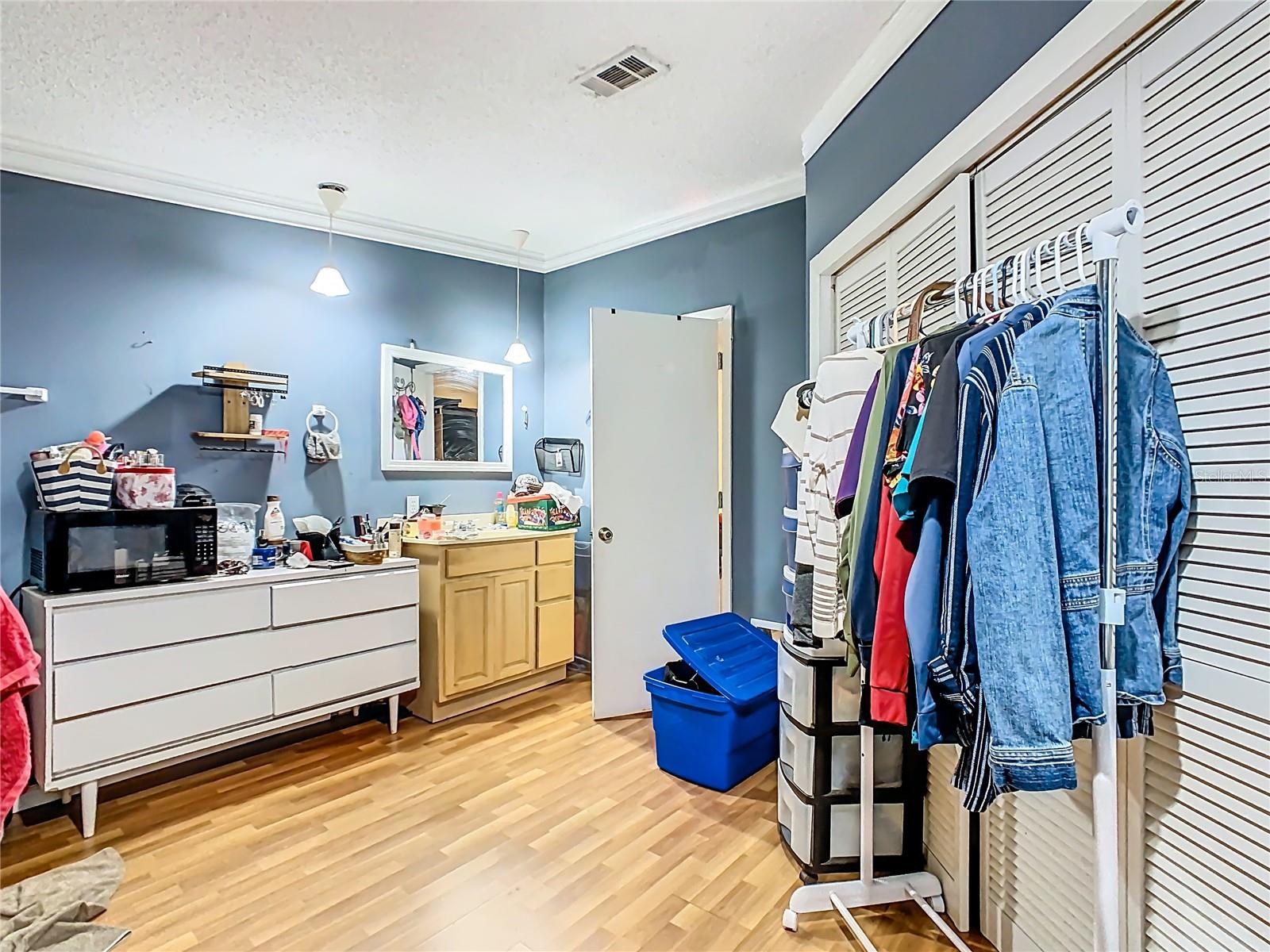 Image 32 of 50 For 4012 Shady Hammock Drive