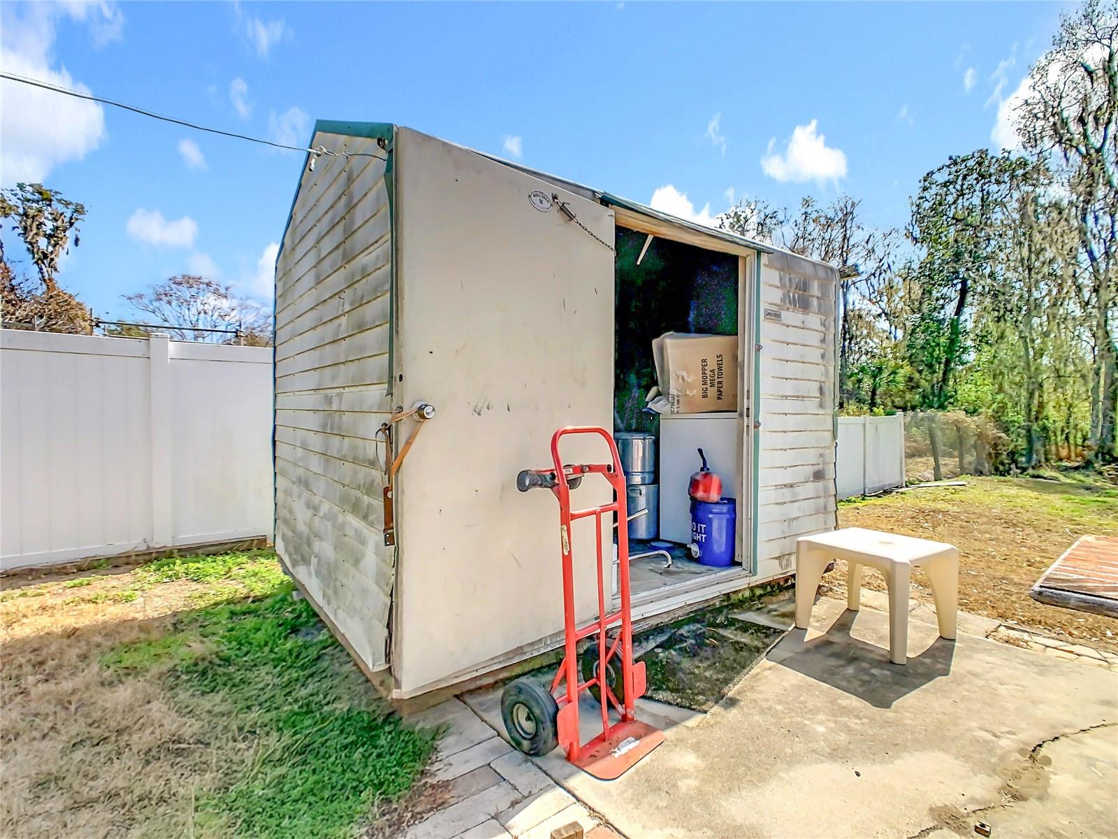 Image 39 of 50 For 4012 Shady Hammock Drive