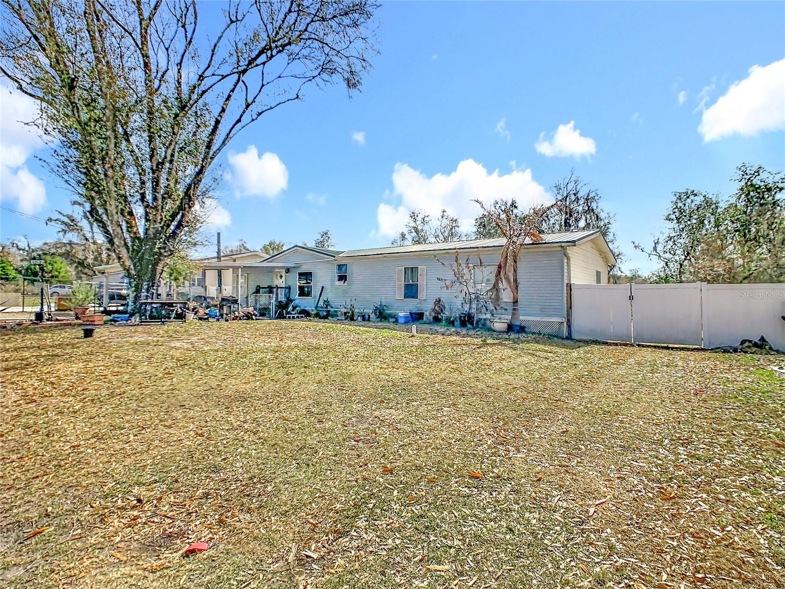 Image 4 of 50 For 4012 Shady Hammock Drive