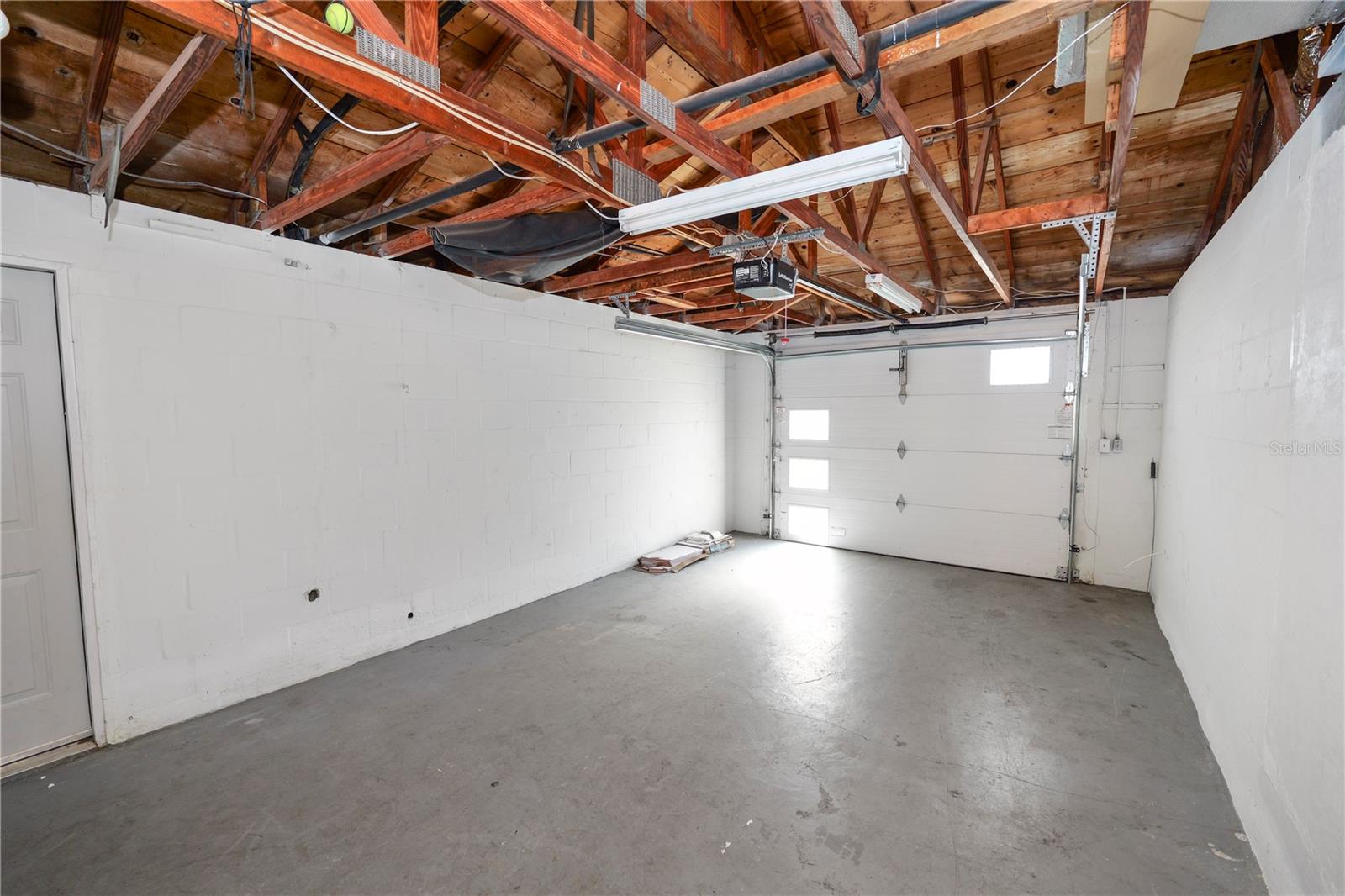 Image 18 of 29 For 4037 Grayton Drive