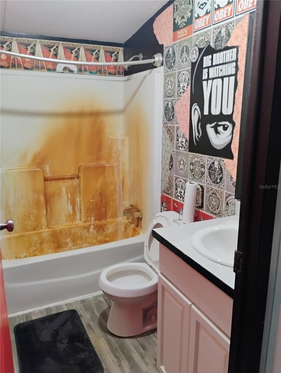 Image 25 of 31 For 701 Seminole Sand Road