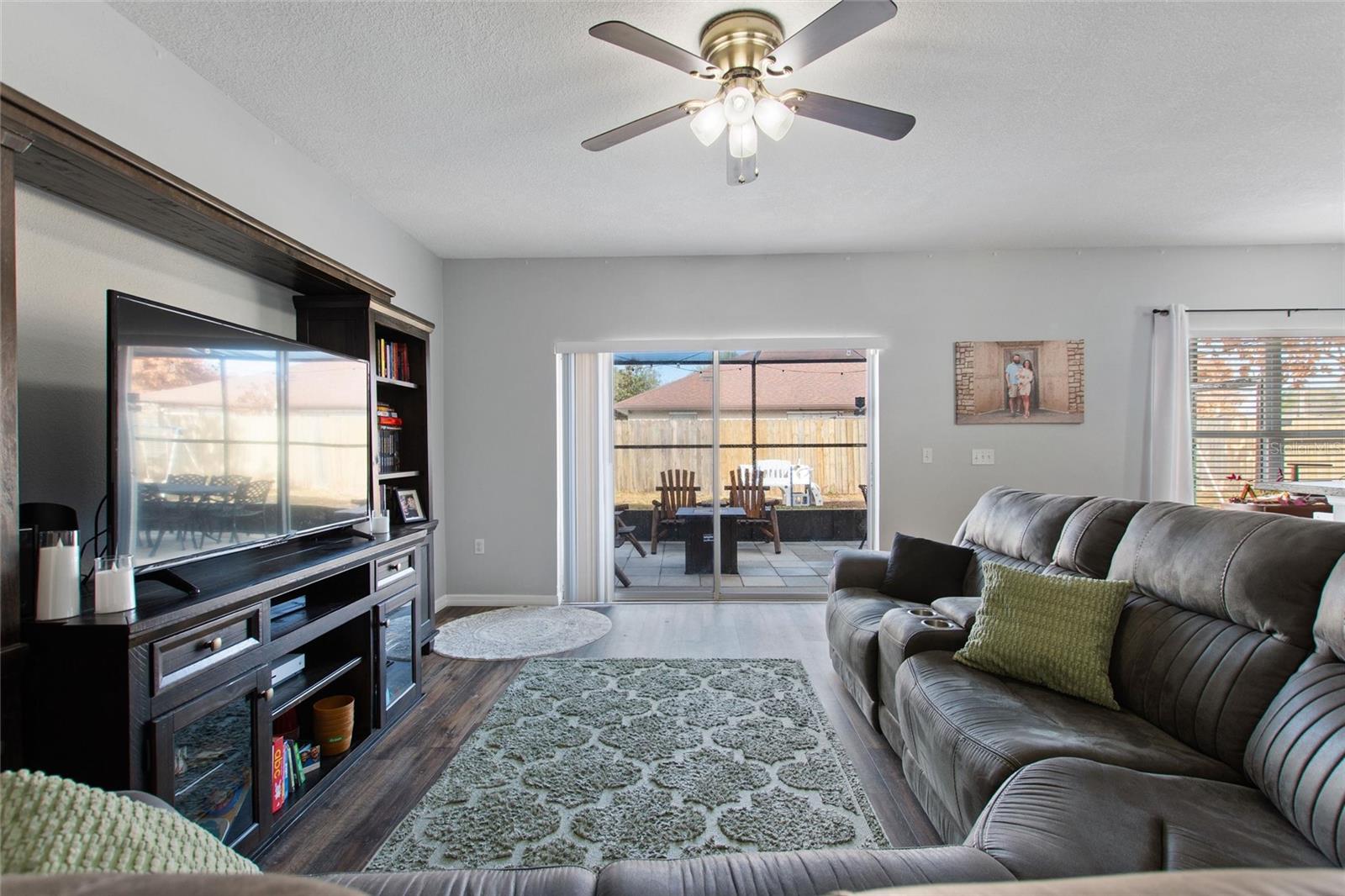 Image 10 of 37 For 401 Mallard Way