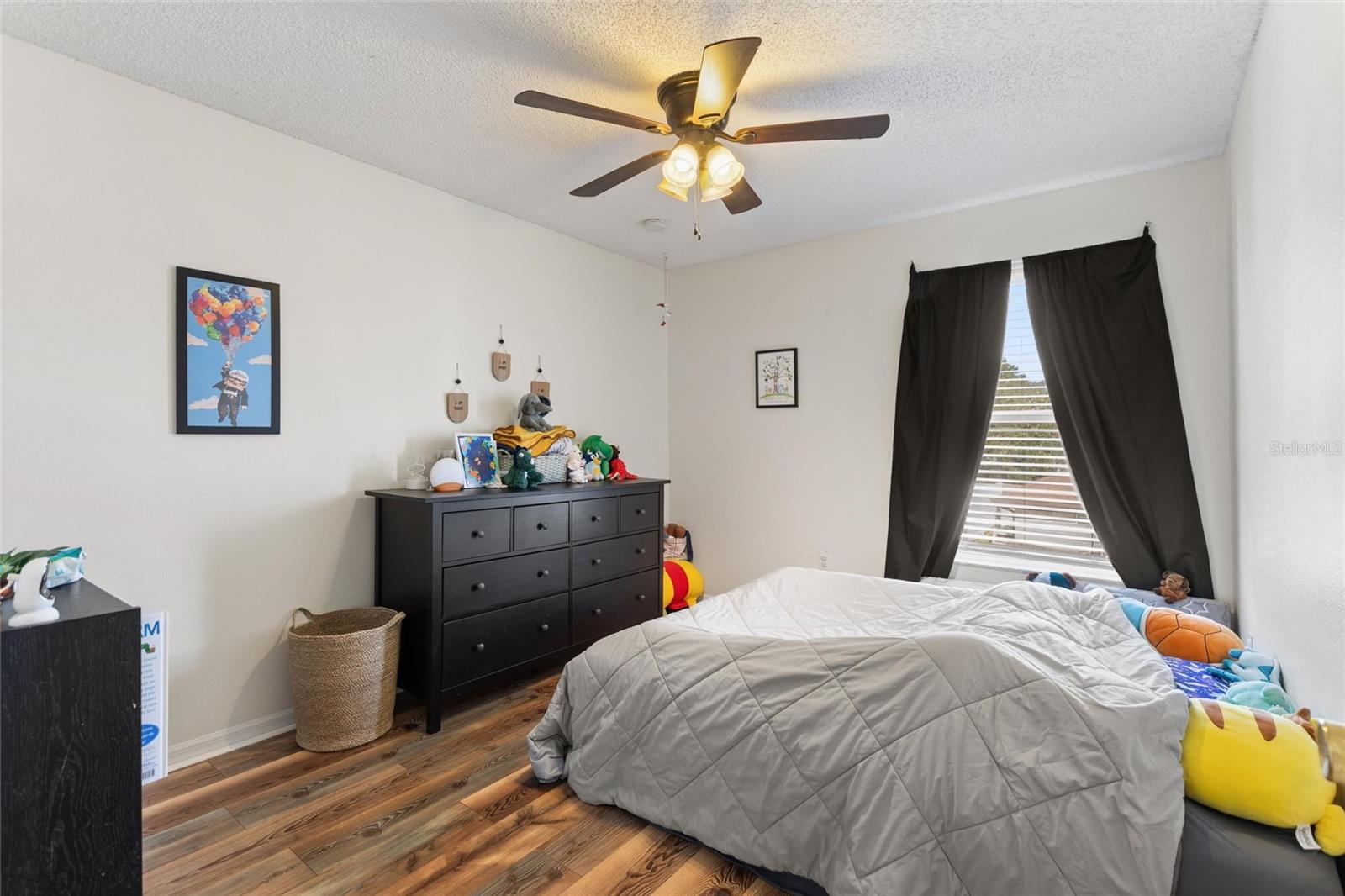 Image 28 of 37 For 401 Mallard Way