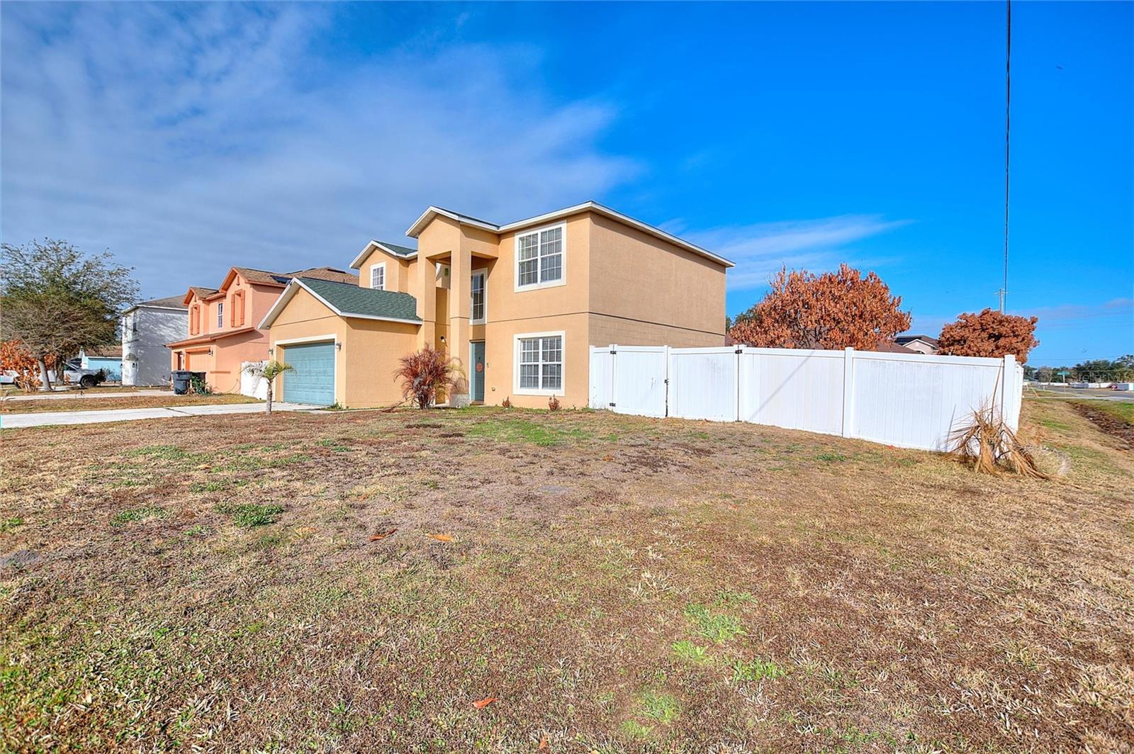 Image 3 of 37 For 401 Mallard Way