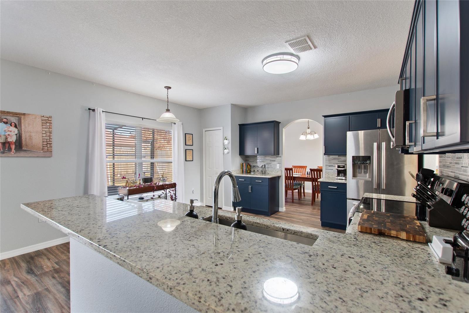 Image 8 of 37 For 401 Mallard Way