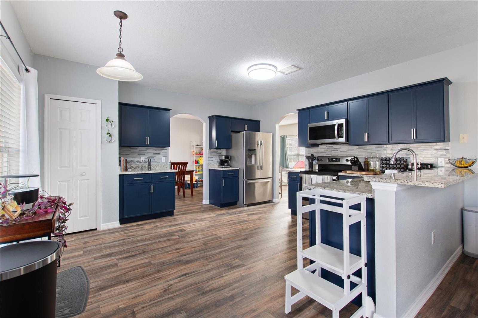 Image 9 of 37 For 401 Mallard Way