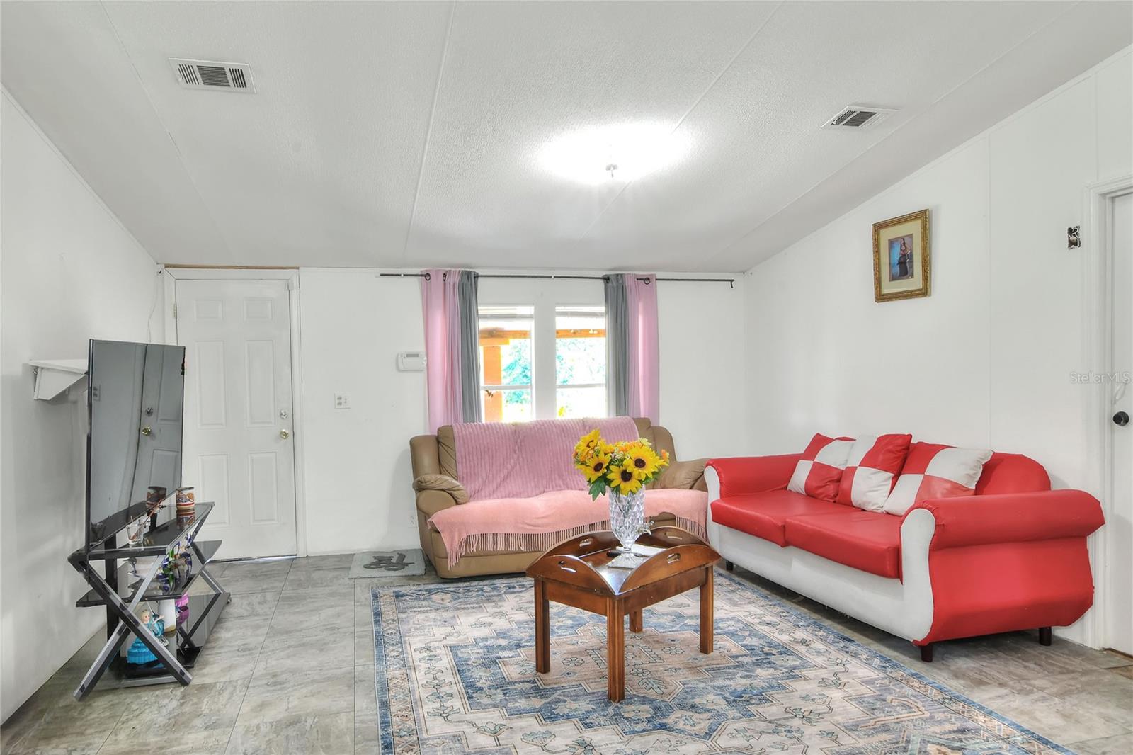 Image 28 of 50 For 730 Mcclellan Road