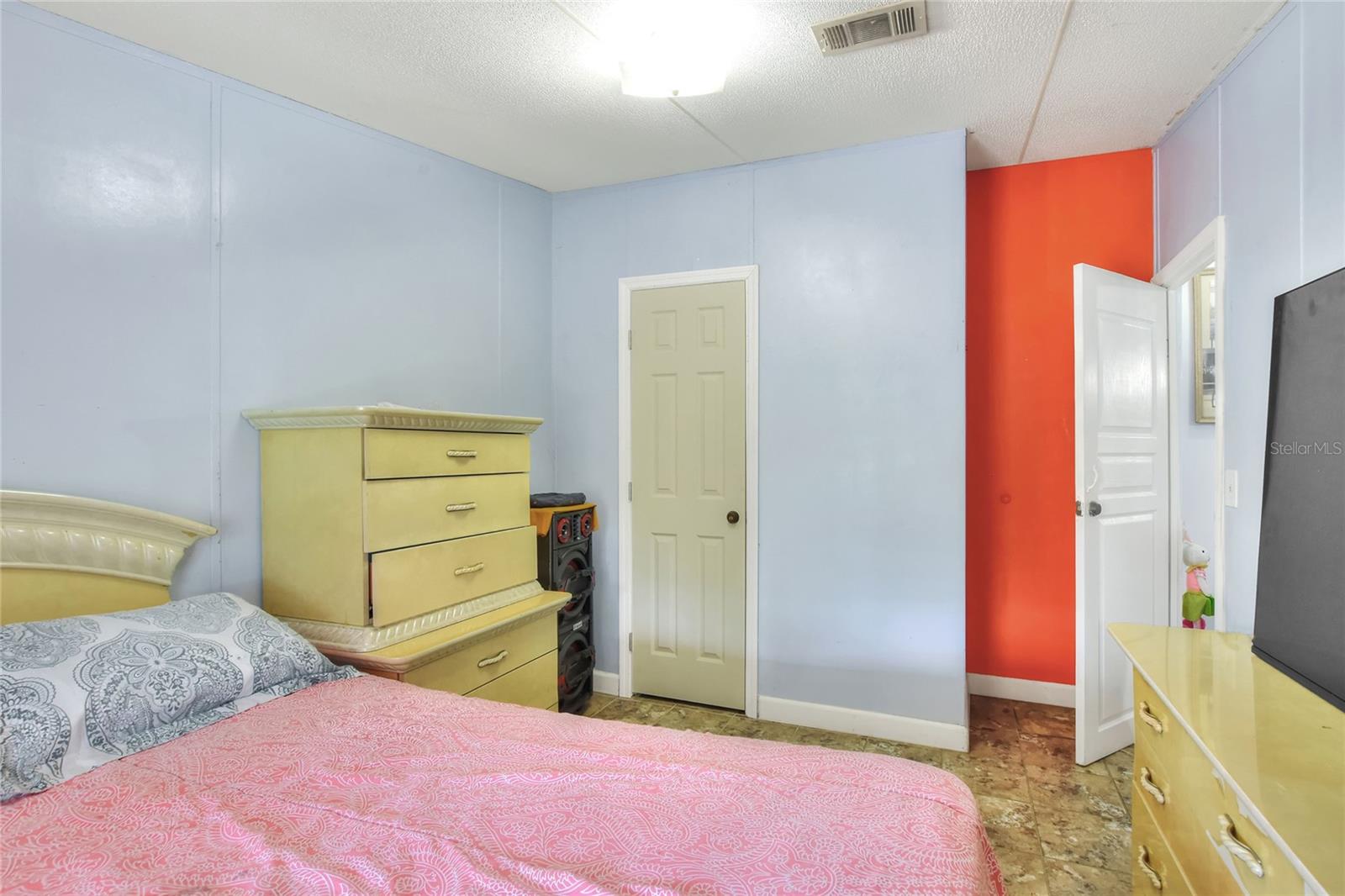 Image 33 of 50 For 730 Mcclellan Road