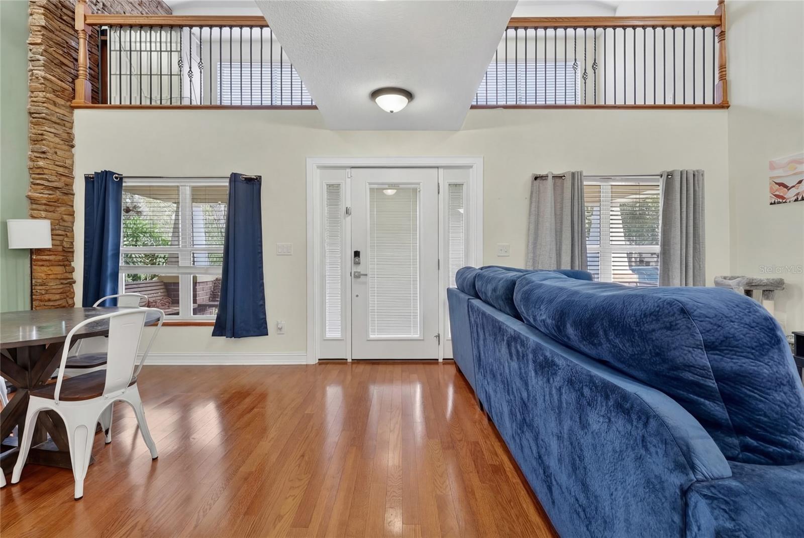 Image 13 of 69 For 532 Hunter Street