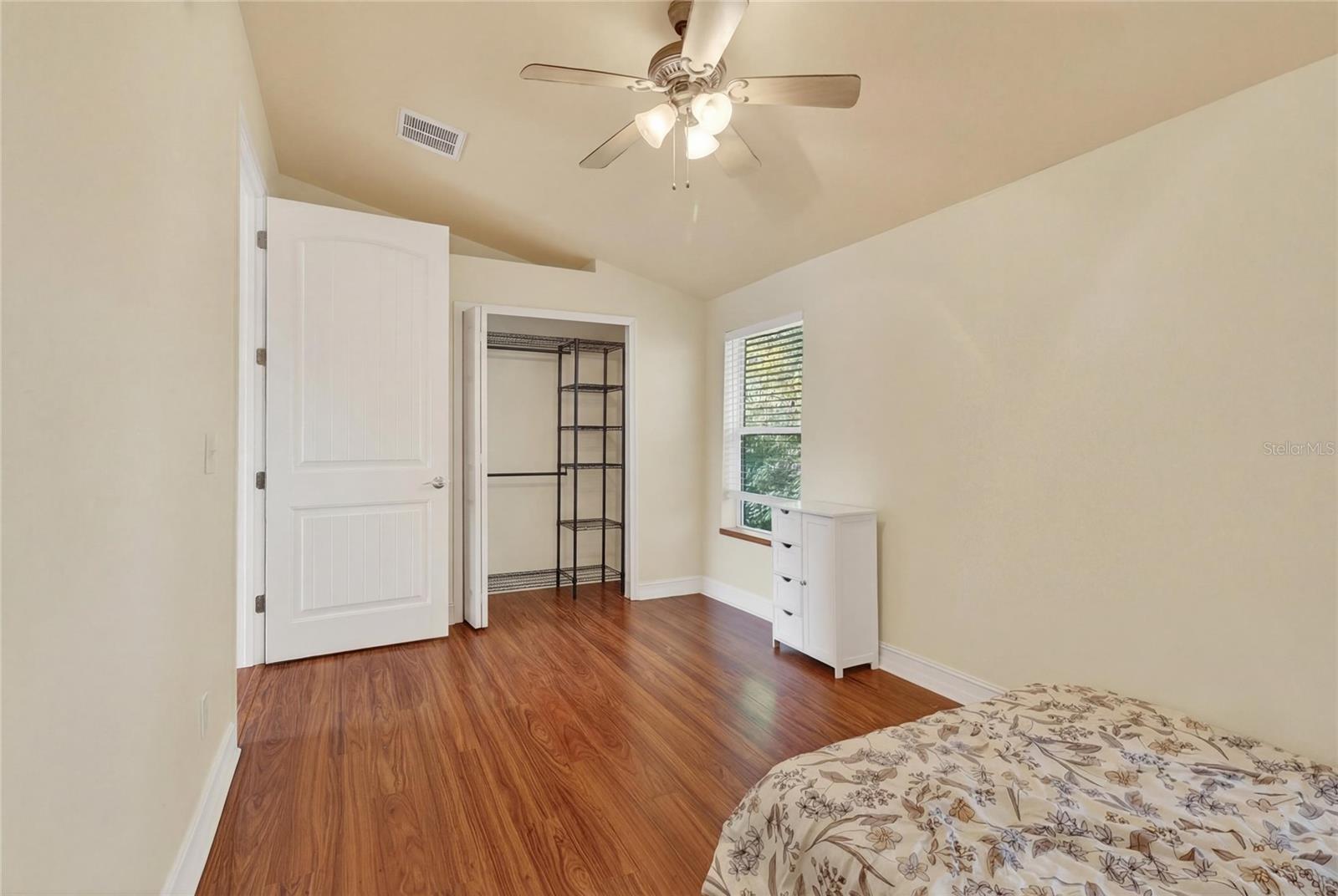 Image 51 of 69 For 532 Hunter Street