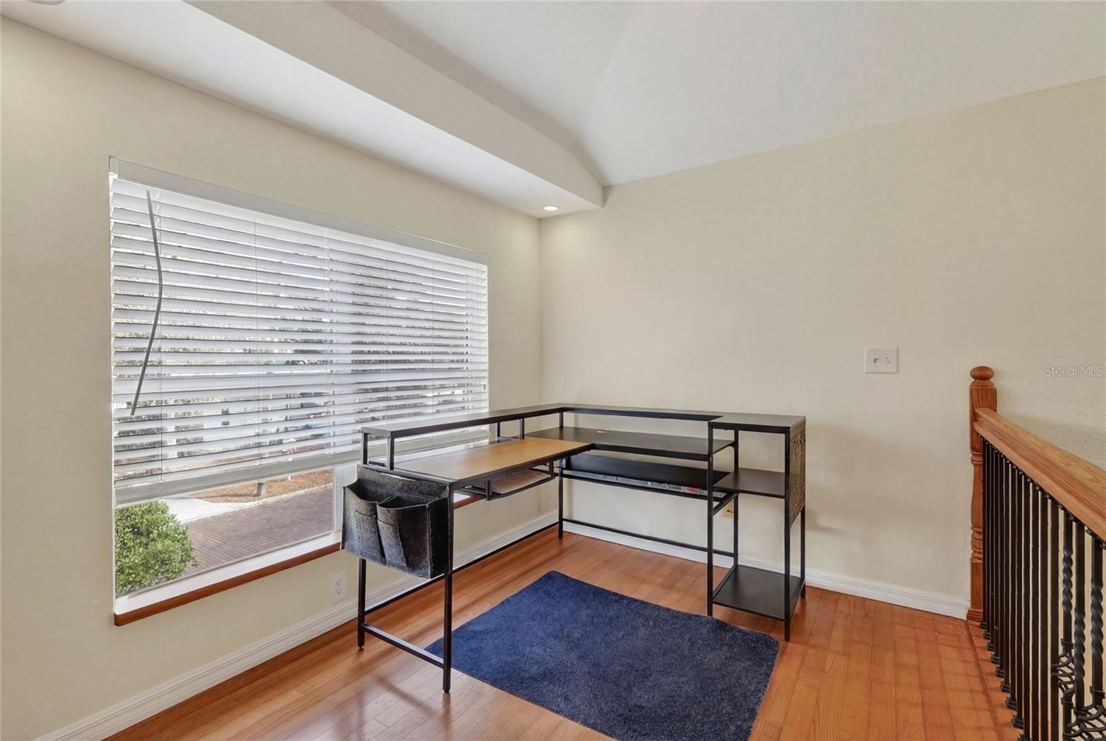 Image 57 of 69 For 532 Hunter Street