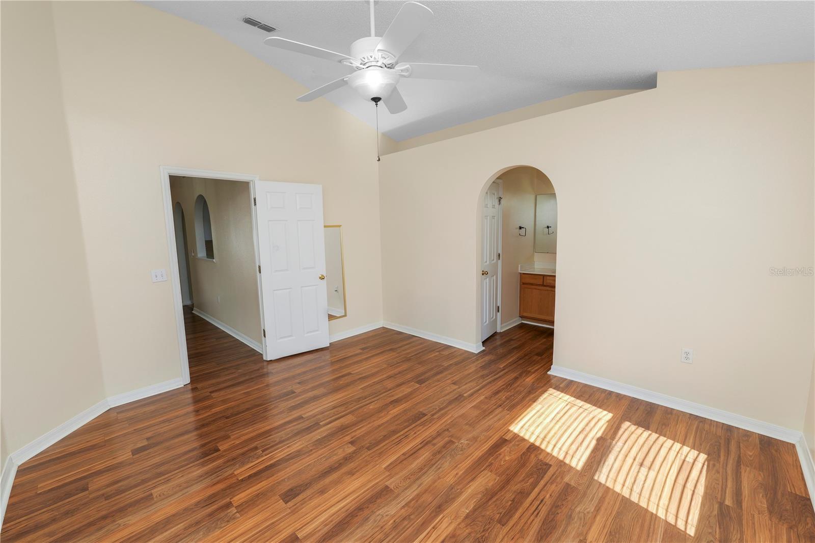 Image 15 of 34 For 10534 Opus Drive