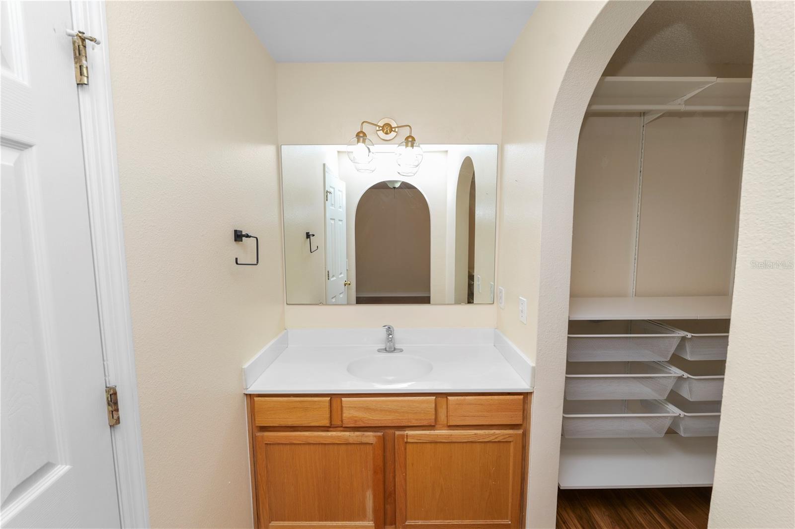 Image 16 of 34 For 10534 Opus Drive