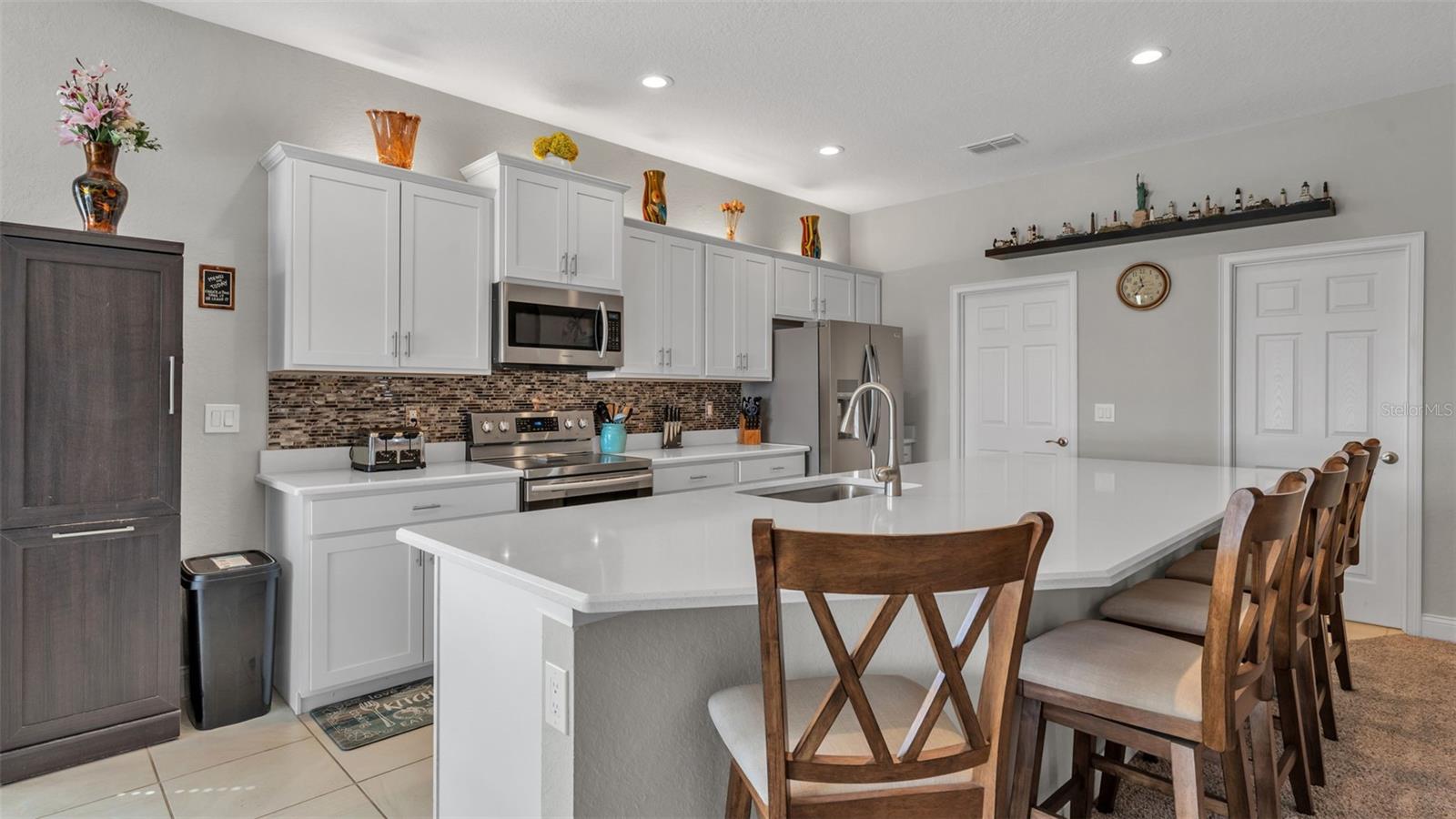 Image 10 of 53 For 4072 Shearwater Street