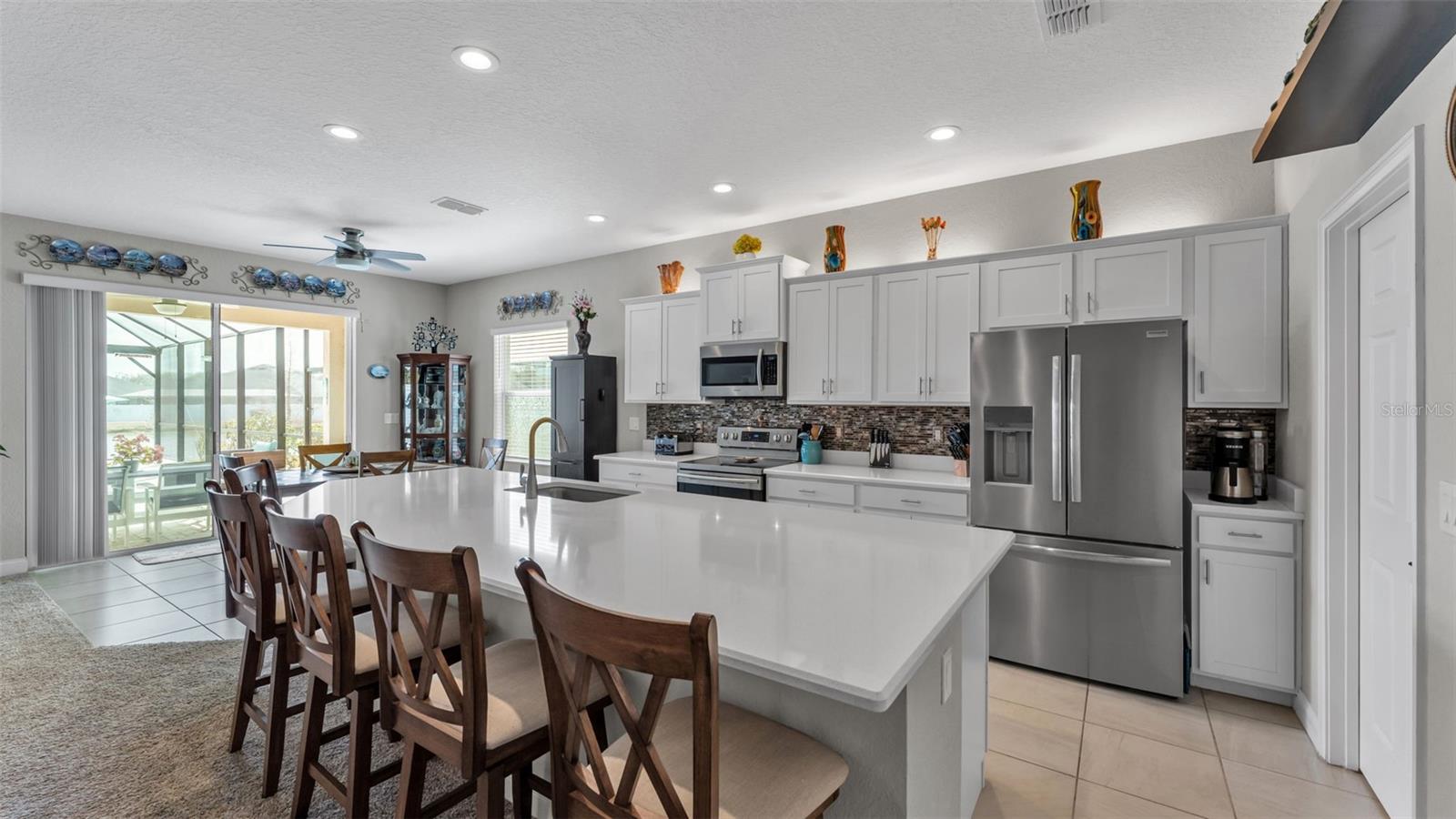 Image 12 of 53 For 4072 Shearwater Street