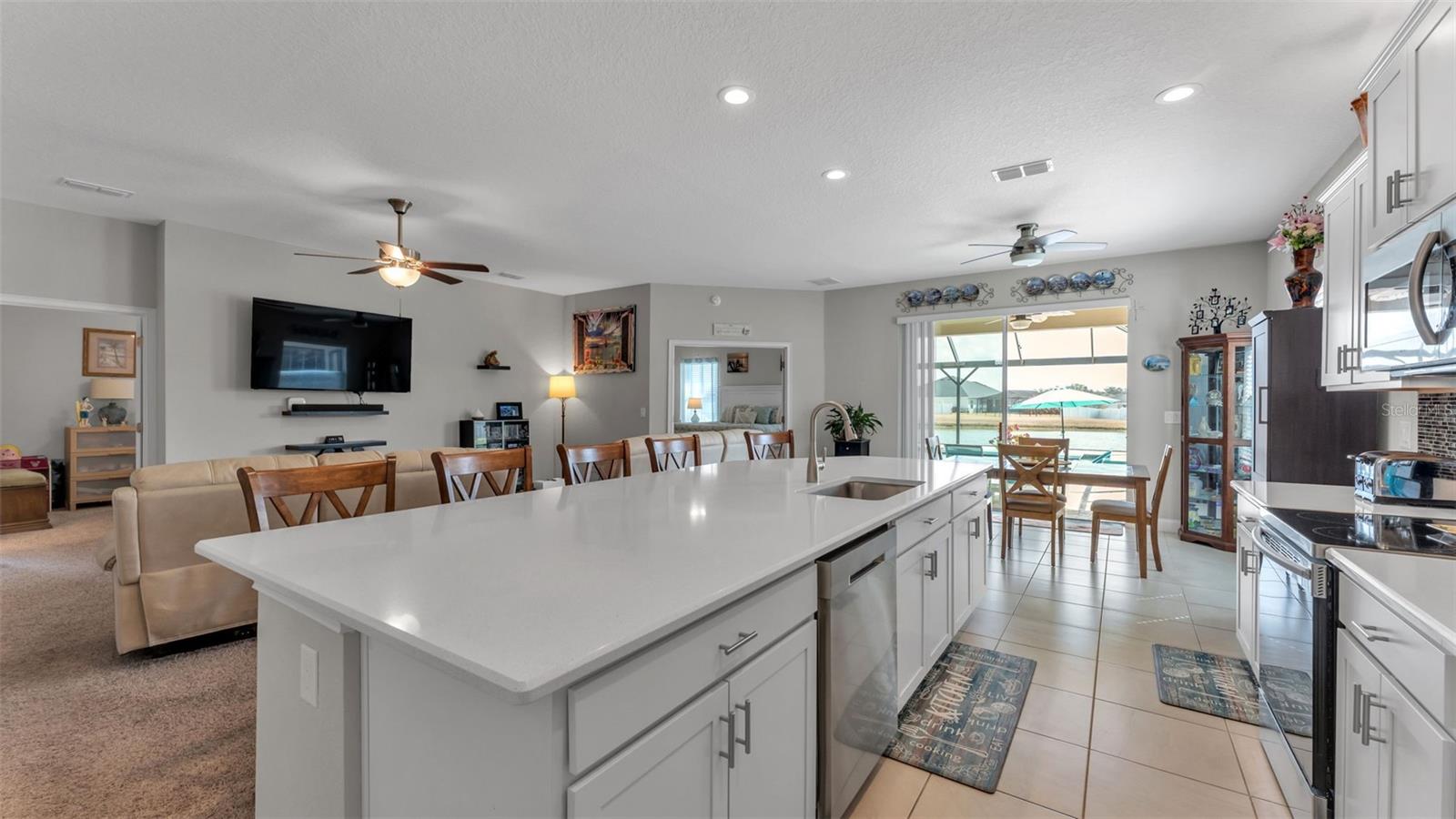 Image 14 of 53 For 4072 Shearwater Street