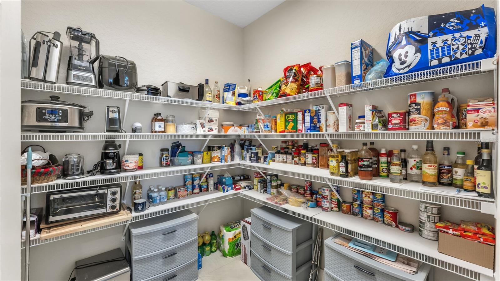 Image 15 of 53 For 4072 Shearwater Street