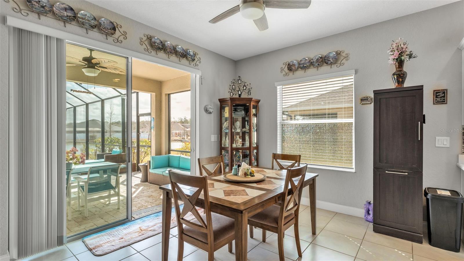 Image 18 of 53 For 4072 Shearwater Street