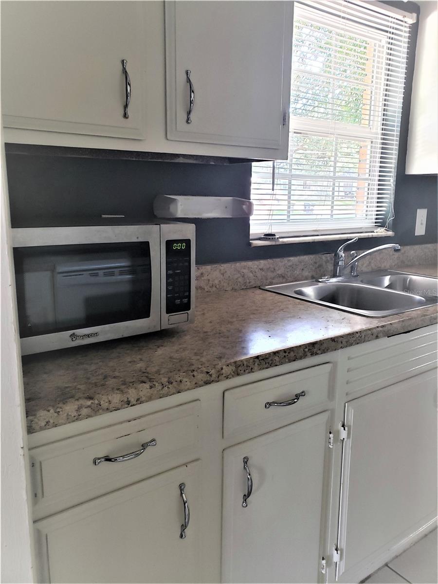 Image 8 of 30 For 5916 May Street