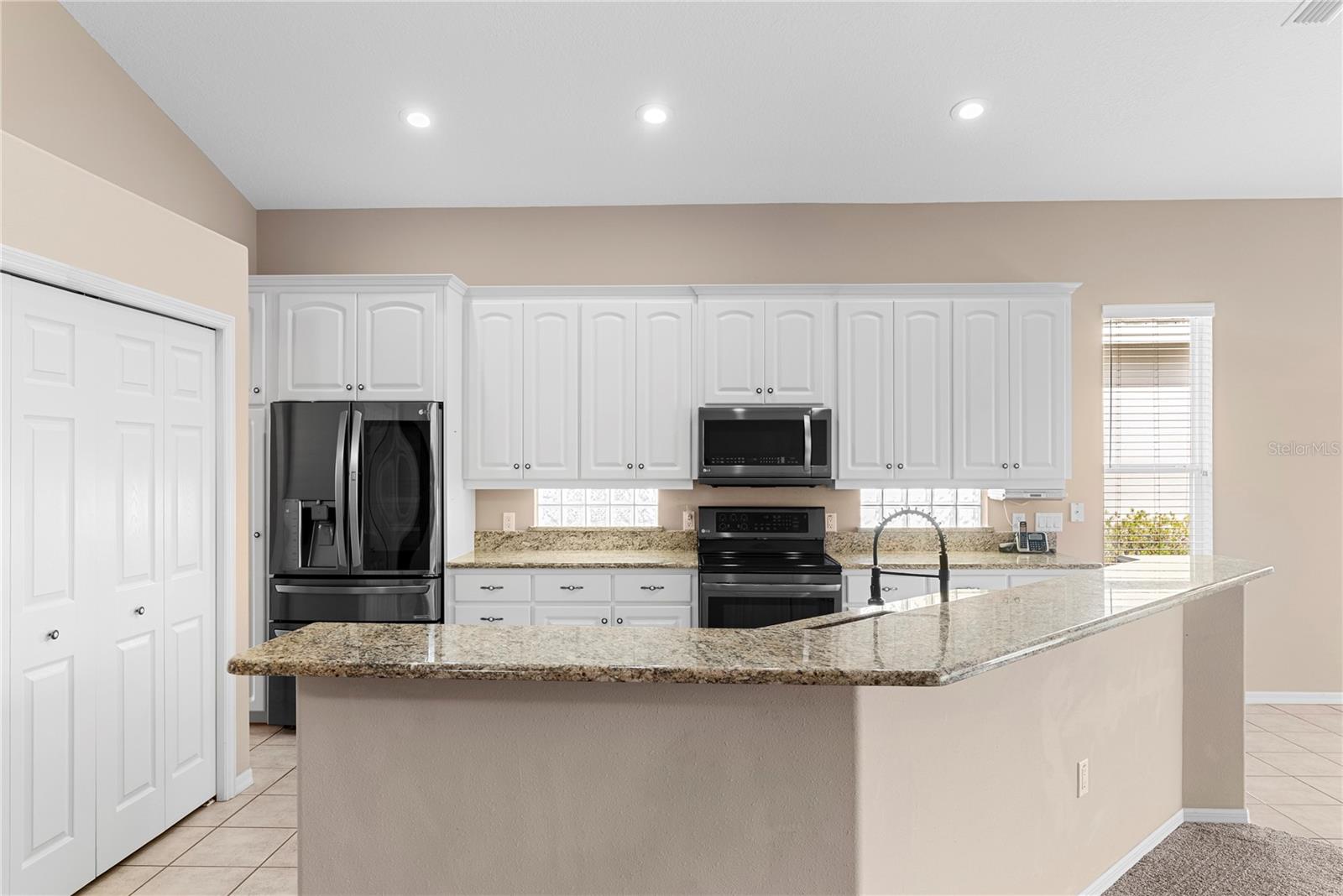 Image 18 of 62 For 3372 Turnberry Lane