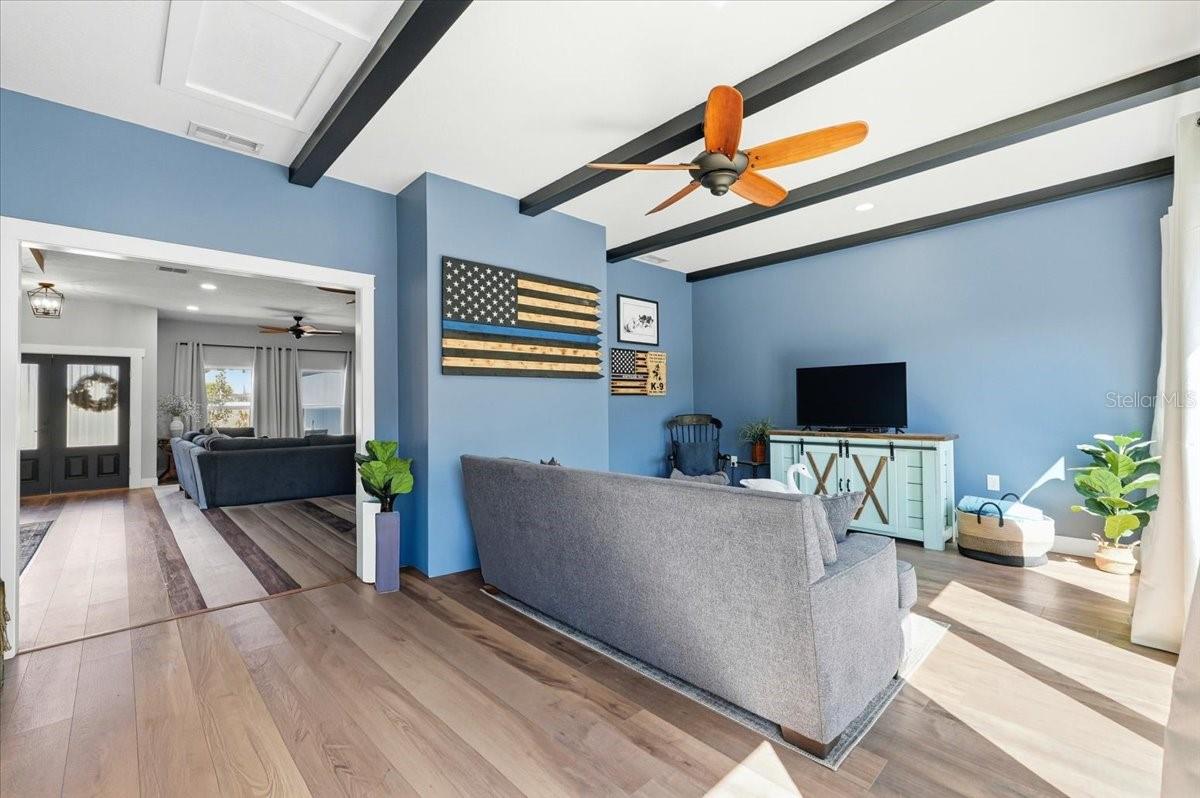 Image 19 of 64 For 5225 Glenmore Drive