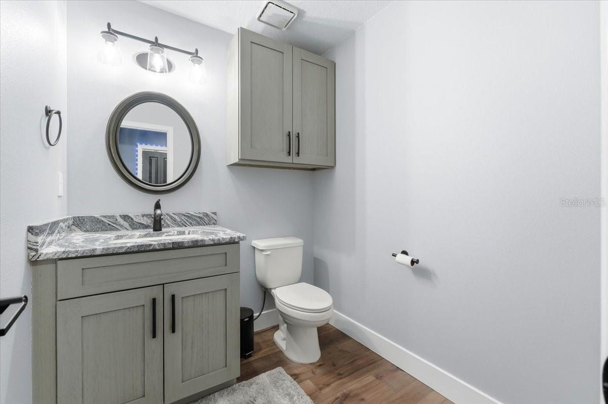 Image 40 of 64 For 5225 Glenmore Drive