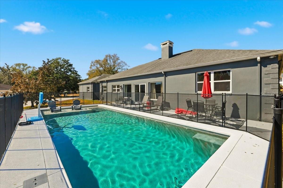 Image 46 of 64 For 5225 Glenmore Drive