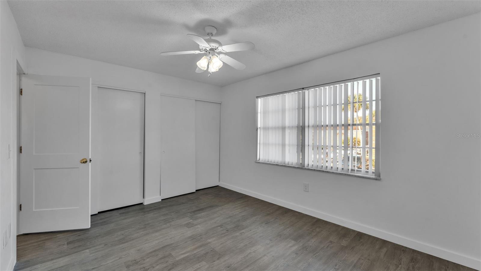 Image 38 of 52 For 1920 Edgewood Drive M2