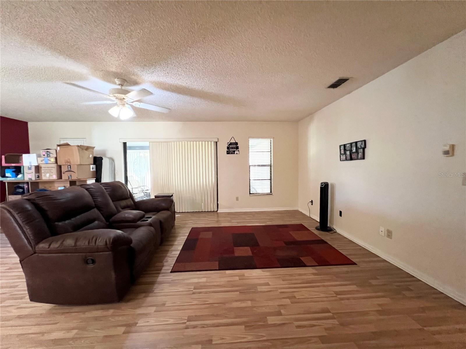 Image 5 of 10 For 2918 Campbell Road