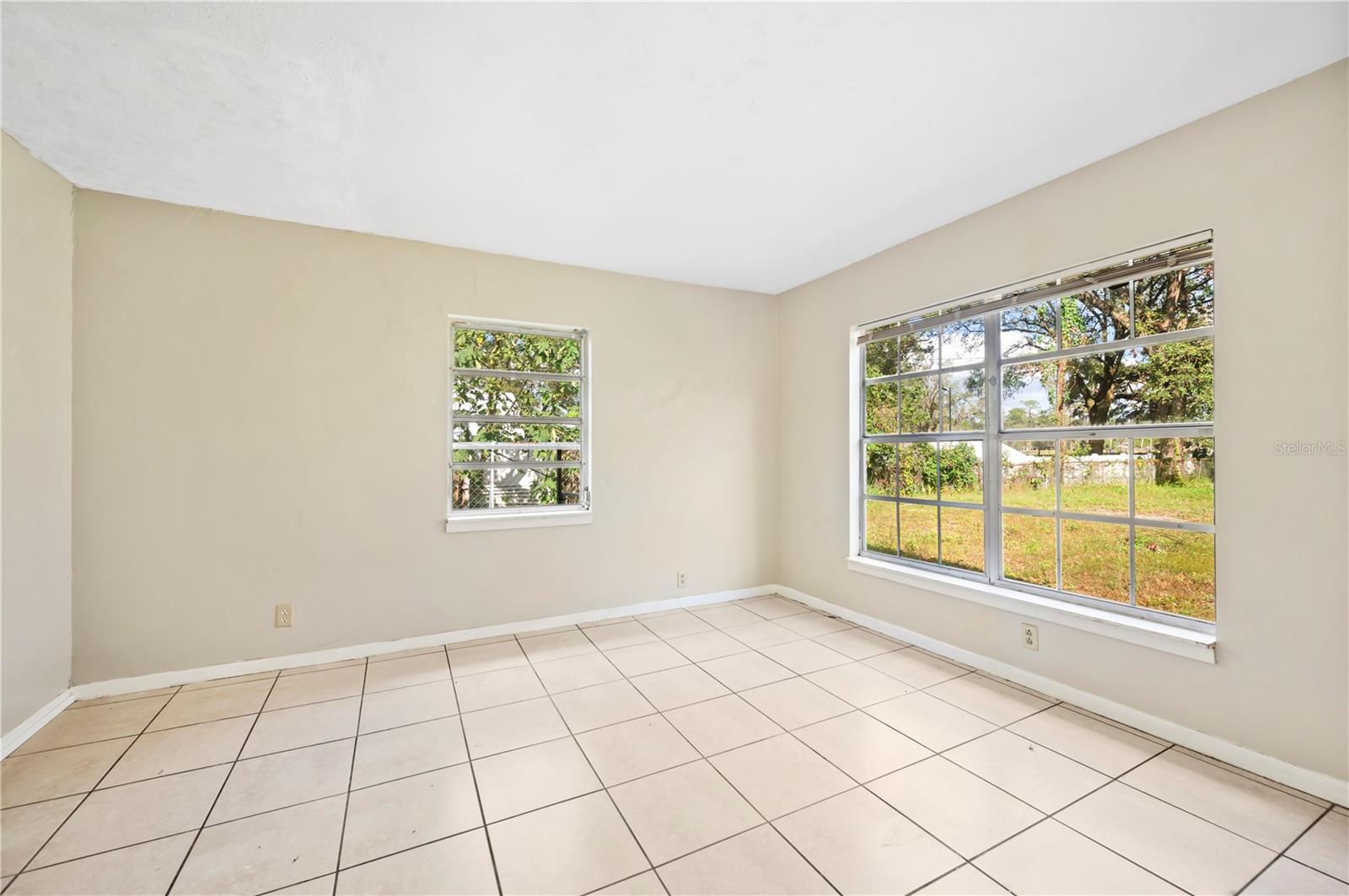 Image 18 of 49 For 3221 & 3225 Crutchfield Road