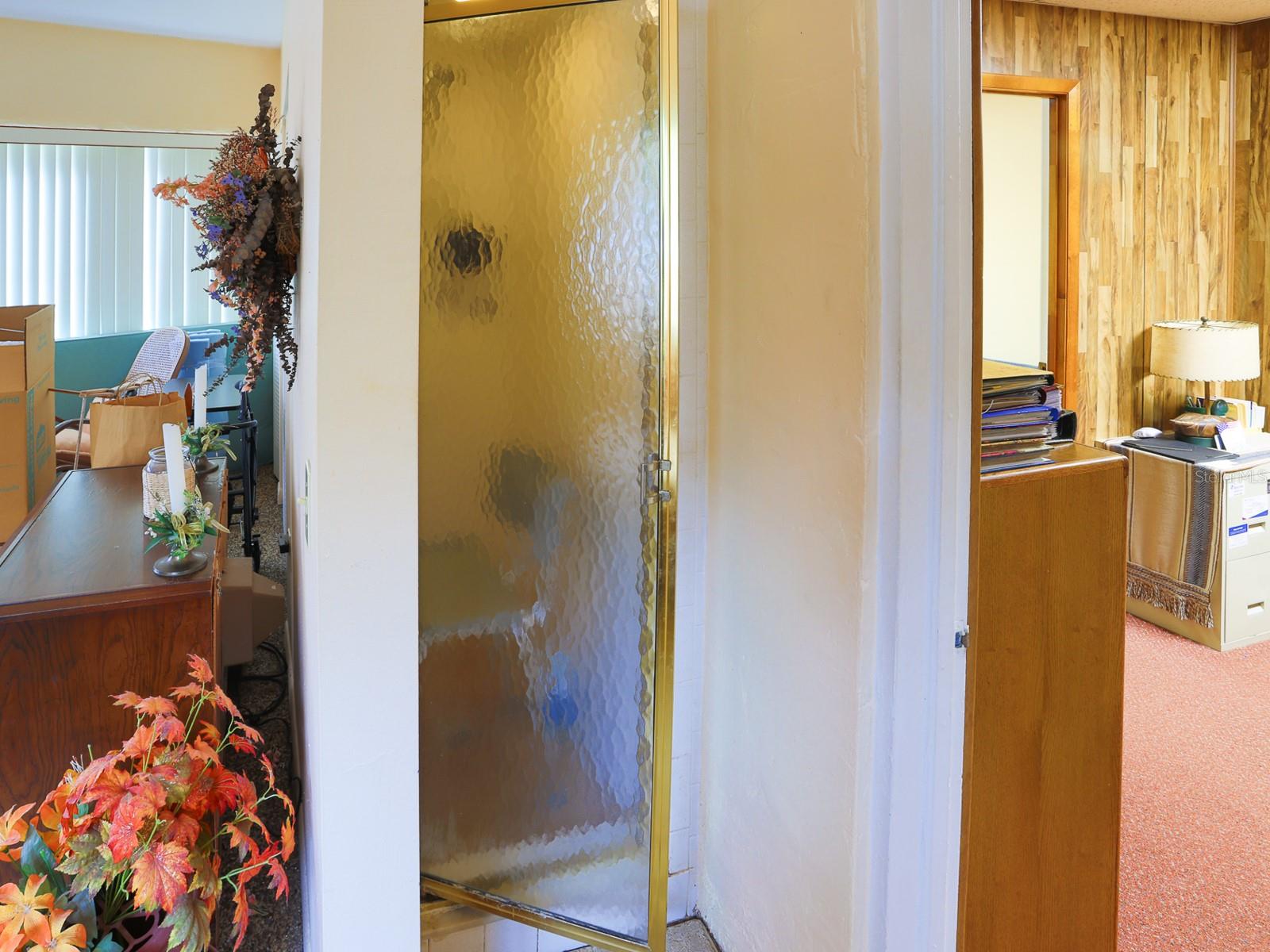 Image 27 of 71 For 1095 Broadway Avenue