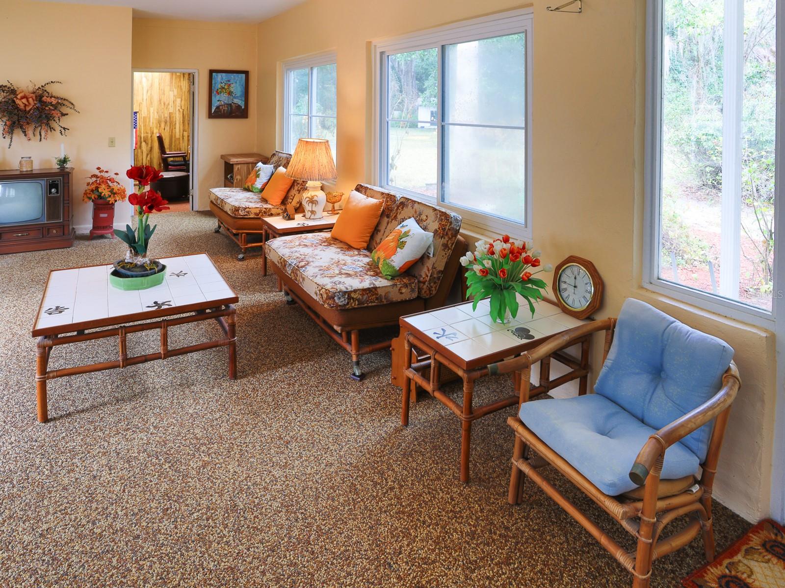 Image 29 of 71 For 1095 Broadway Avenue